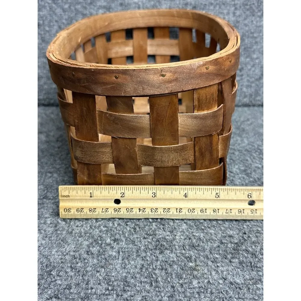 Vintage handmade woven split wood basket 9”rustic farmhouse storage nailed rim